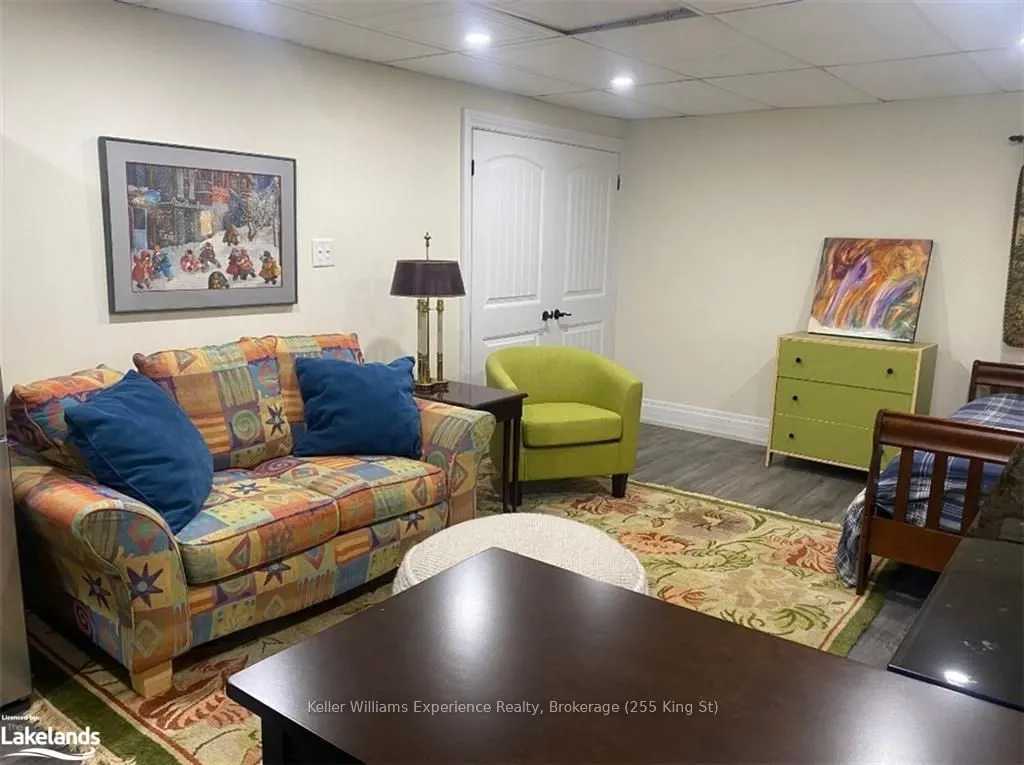 19 JANE Crescent, #Basement