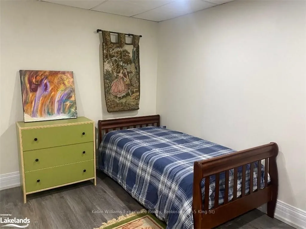 19 JANE Crescent, #Basement