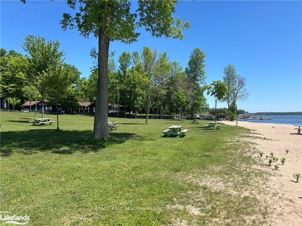 38 LASALLE Trail
