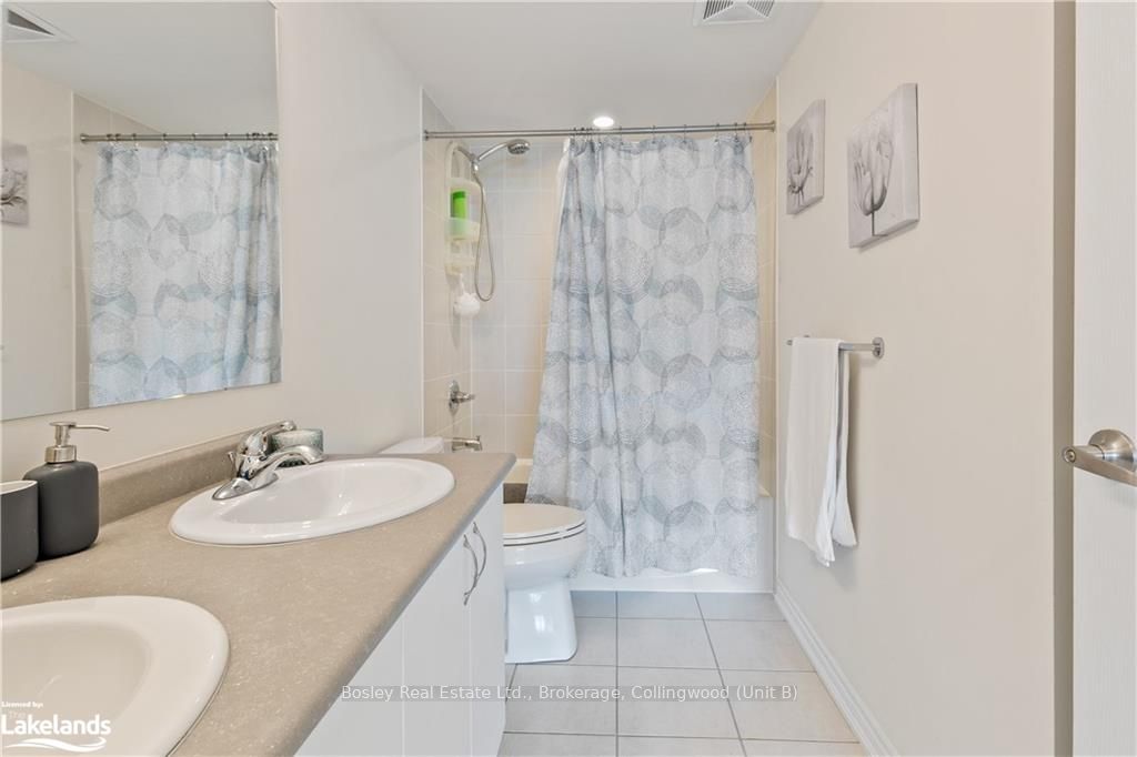 4 ANCHORAGE Crescent #101
