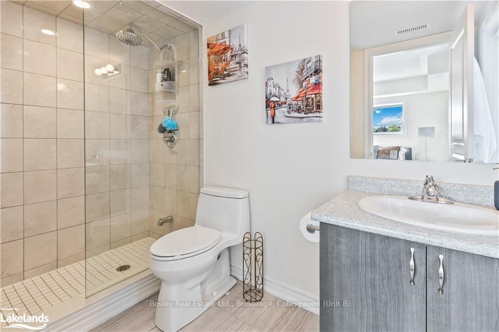 4 ANCHORAGE Crescent #101