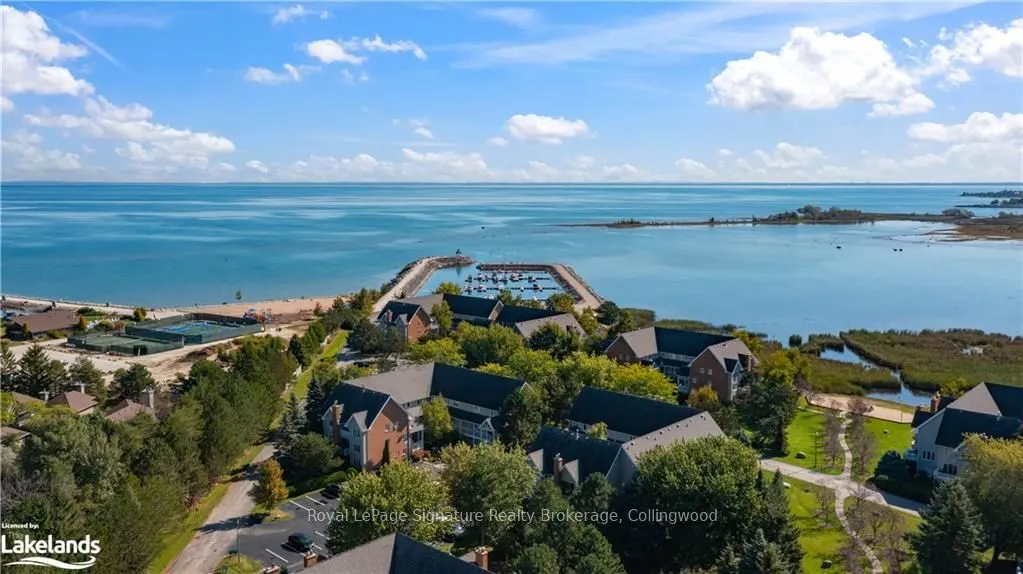 18 RAMBLINGS Way, #97