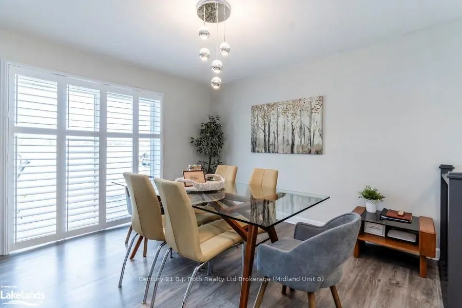 142 MITCHELLS BEACH Road