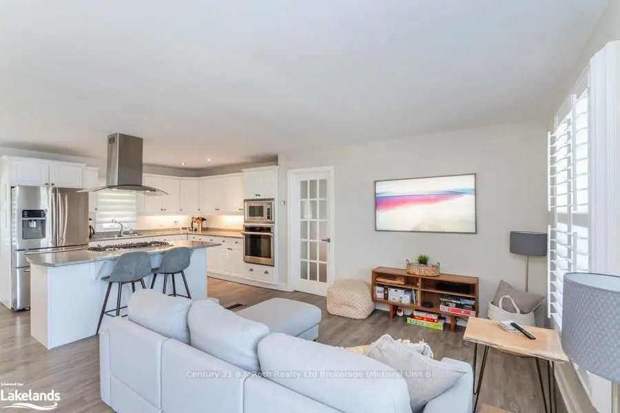 142 MITCHELLS BEACH Road