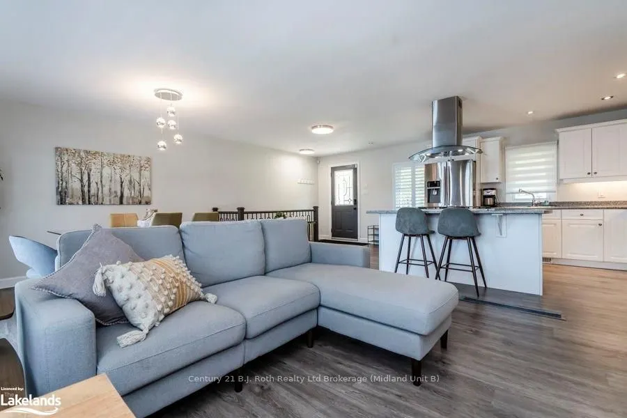 142 MITCHELLS BEACH Road