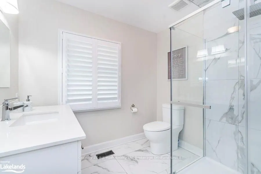 142 MITCHELLS BEACH Road