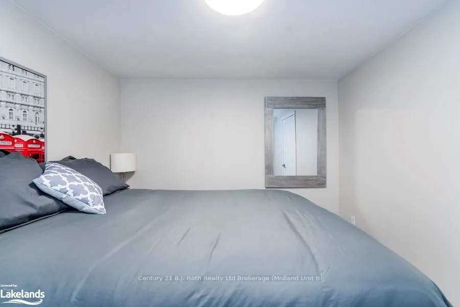 142 MITCHELLS BEACH Road