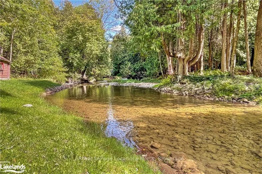8819 9 COUNTY Road