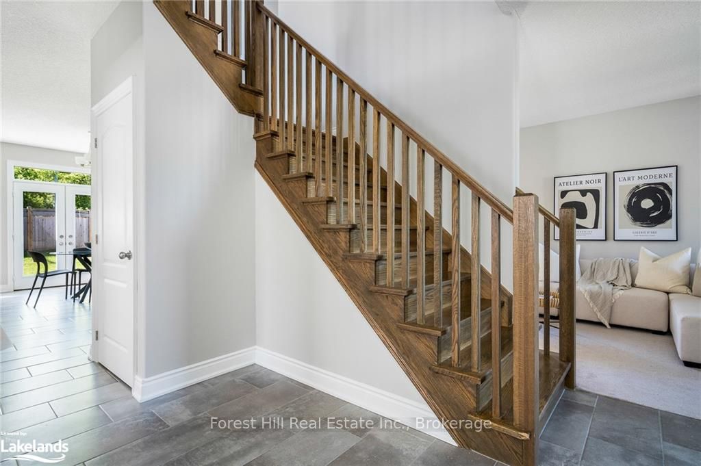 89 LOCKERBIE Crescent