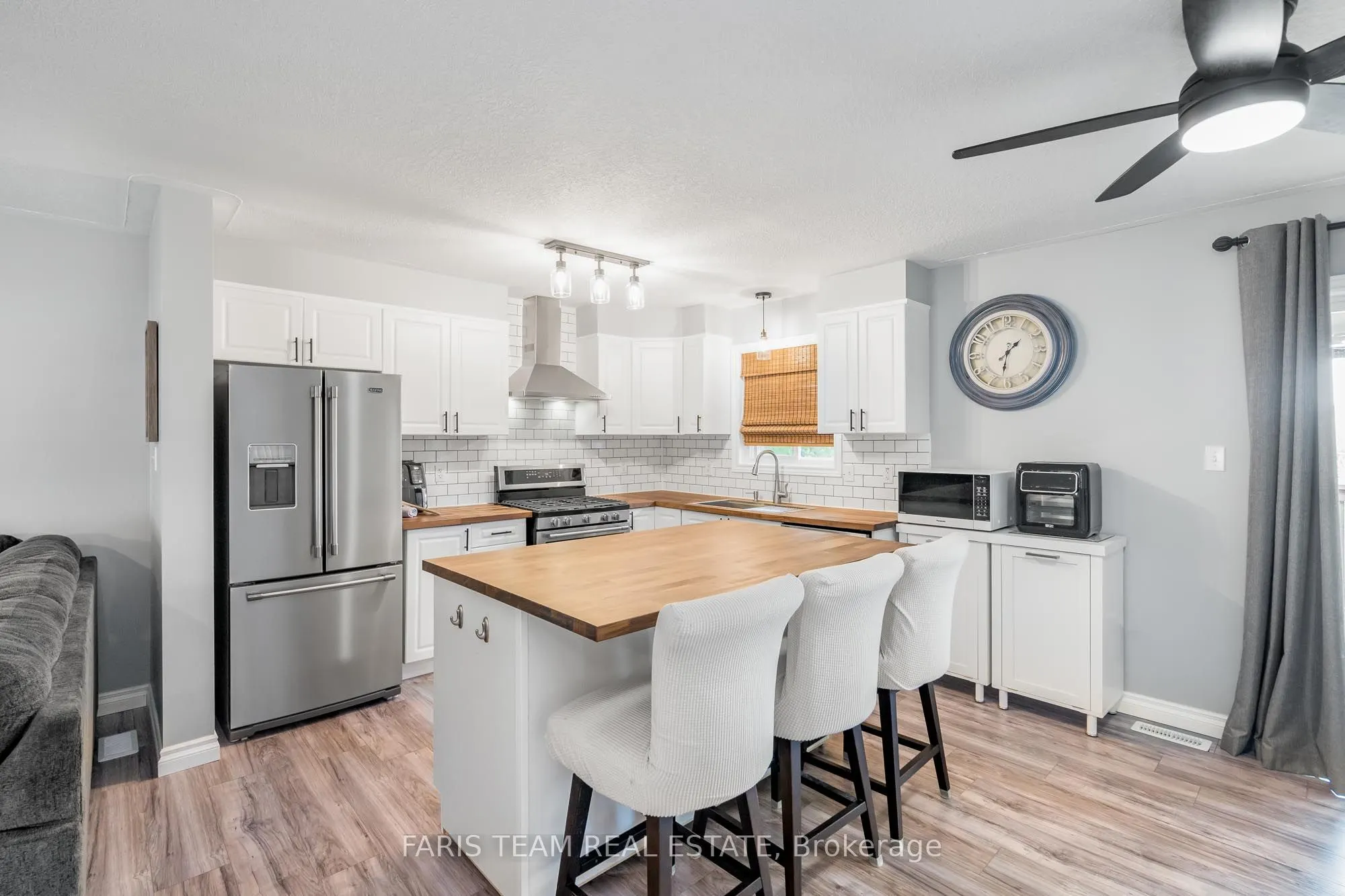 10 Clarence Avenue