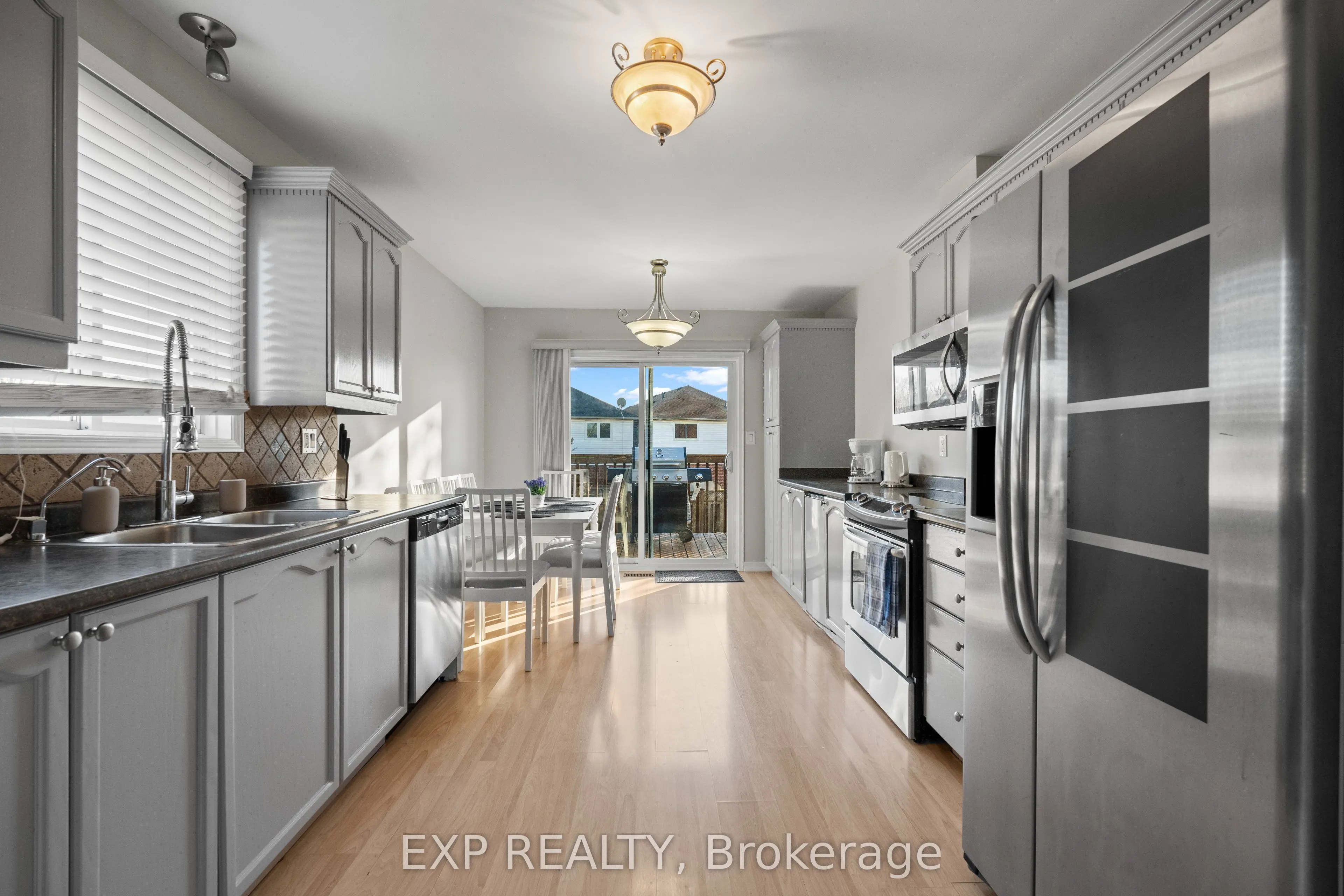 9 Waddington Crescent