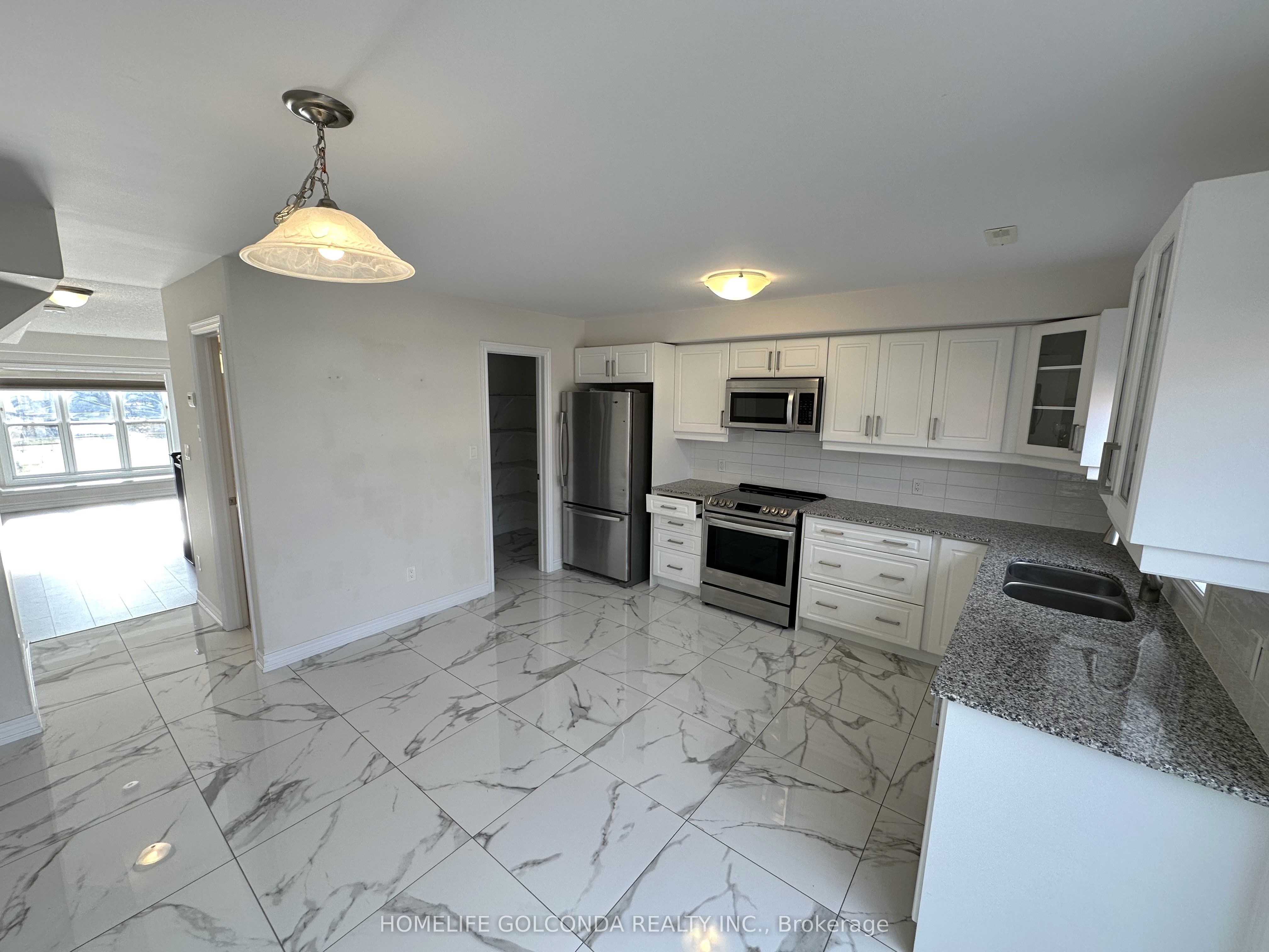 1 Leggott Avenue, #25