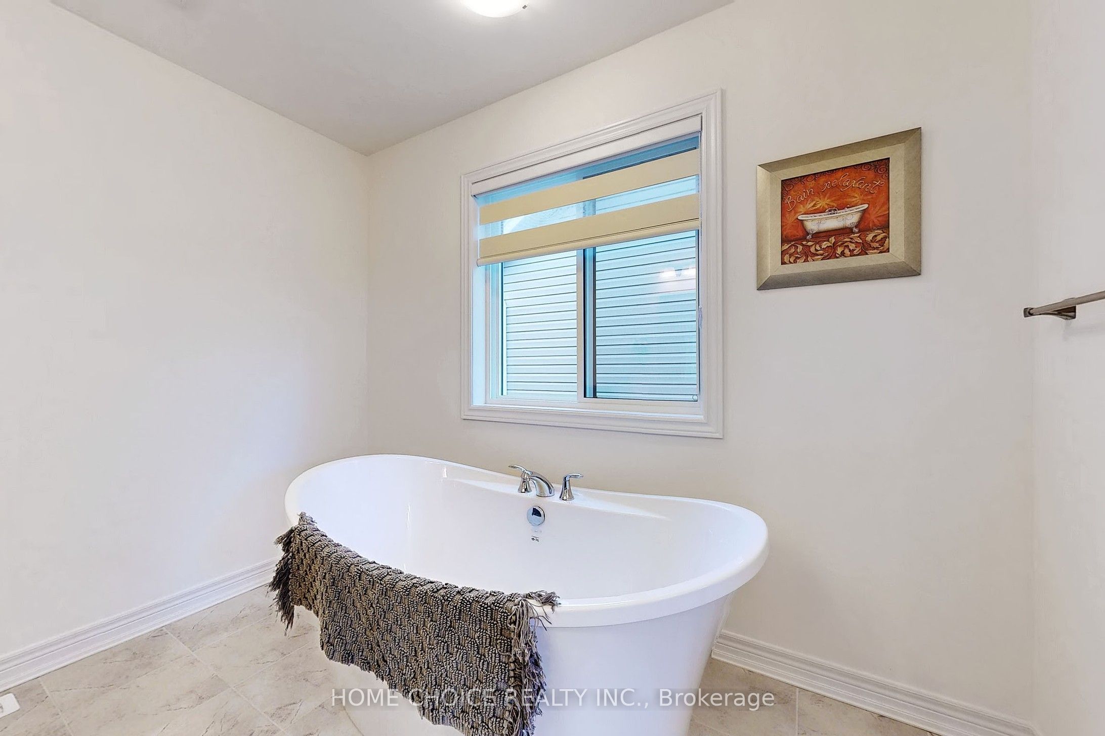 61 Maidens Crescent