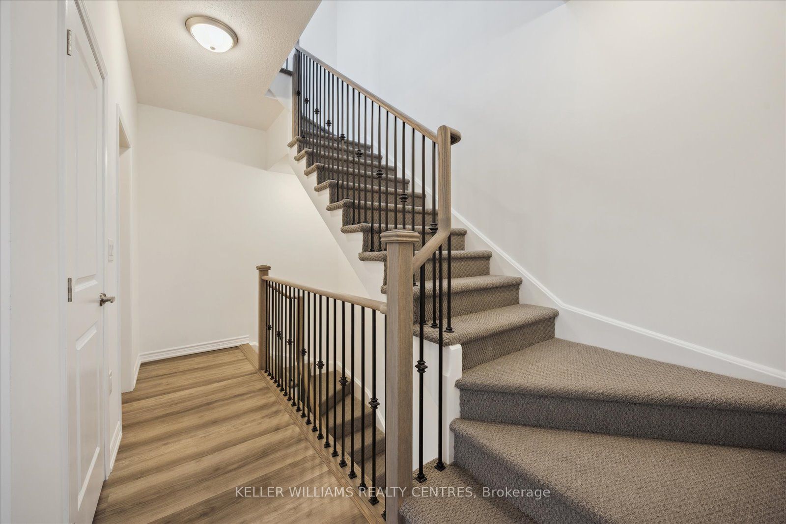 129 Colborne Street E