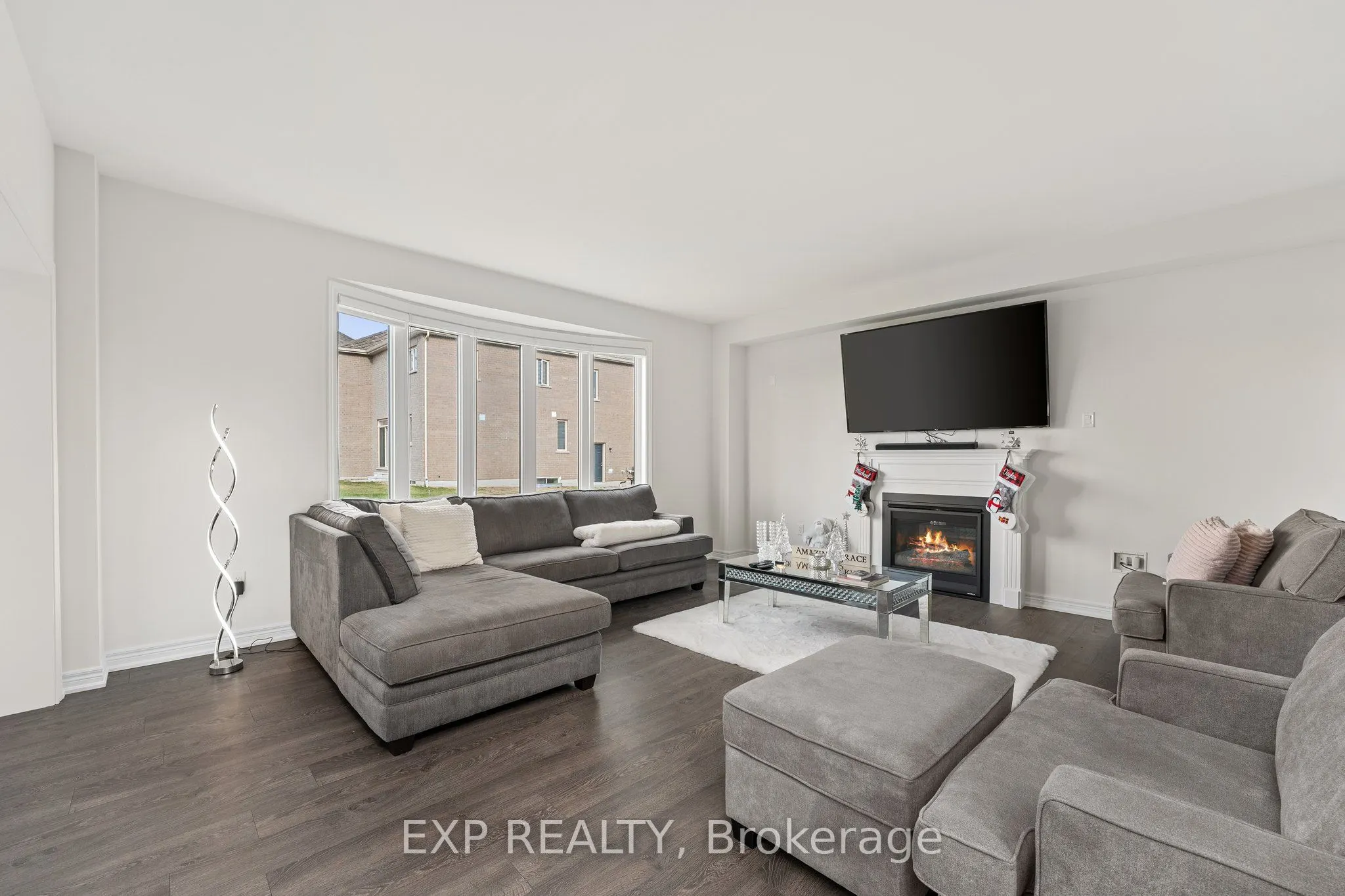 113 Rugman Crescent
