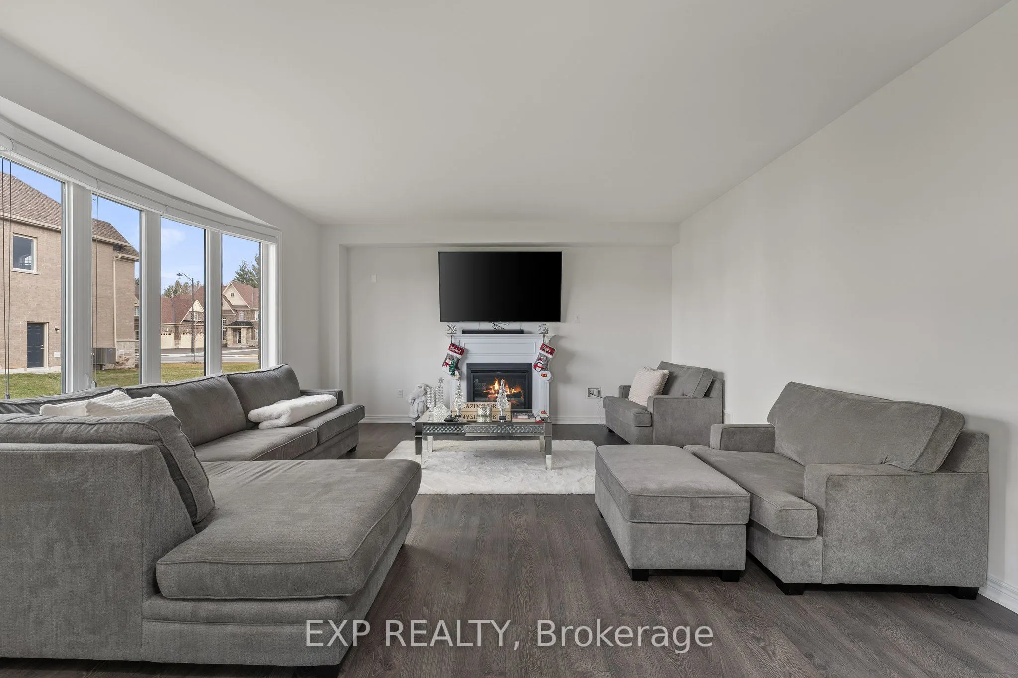 113 Rugman Crescent