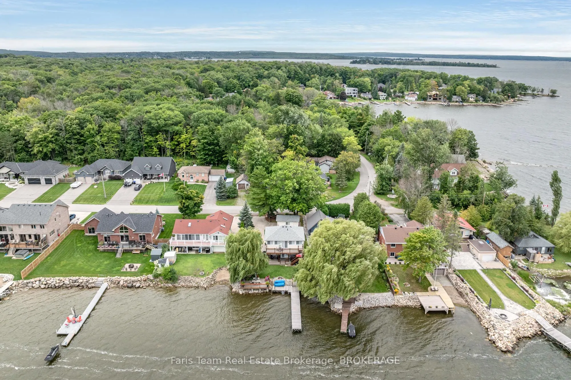 282 Robins Point Road