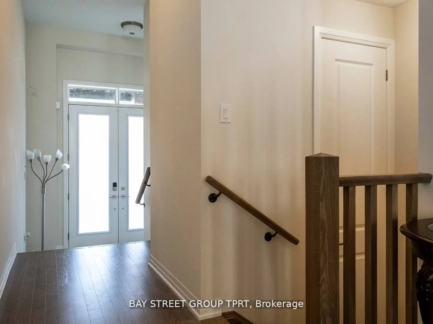 3784 Sunbank Crescent