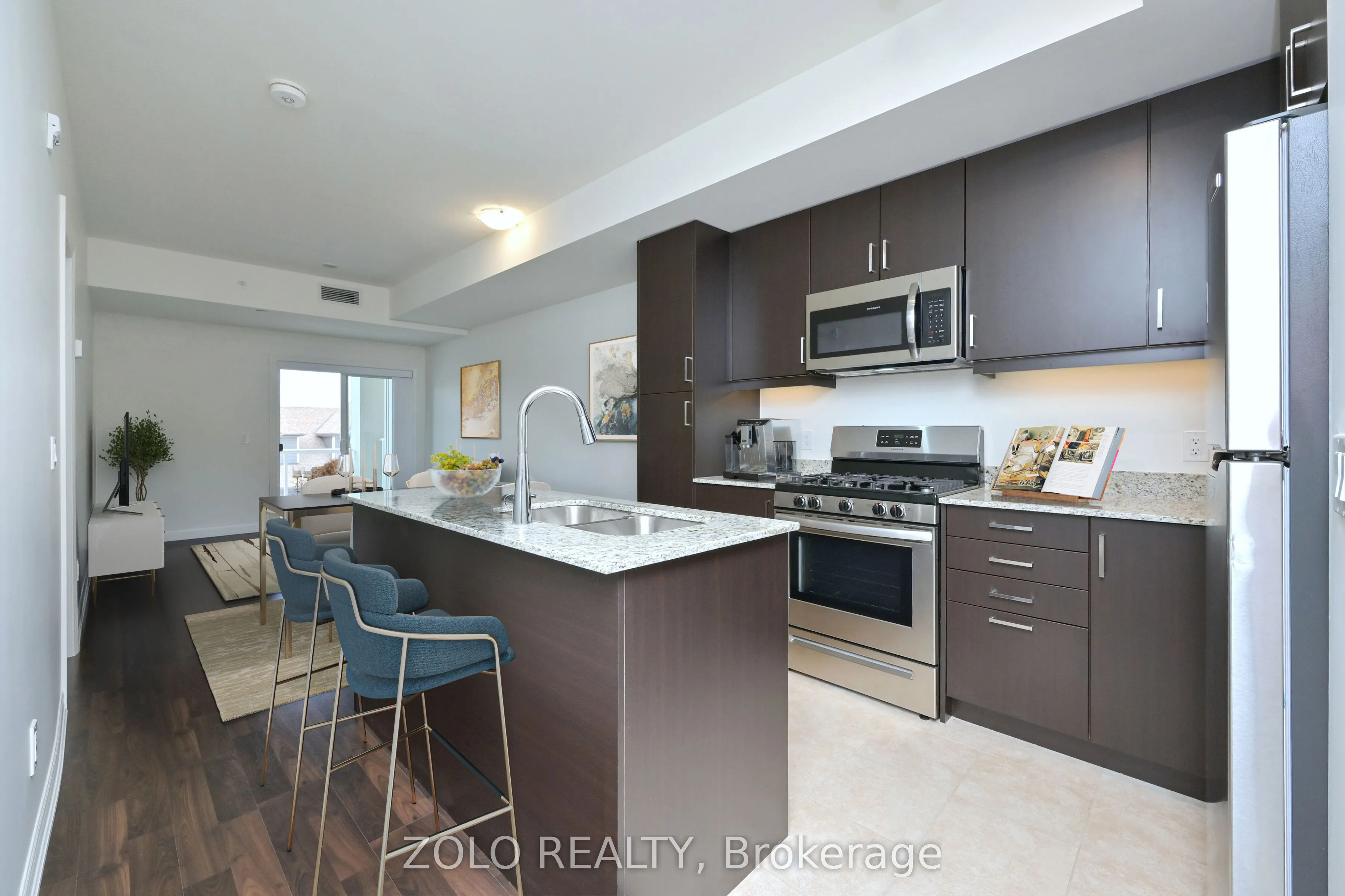 17 Spooner Crescent, #205