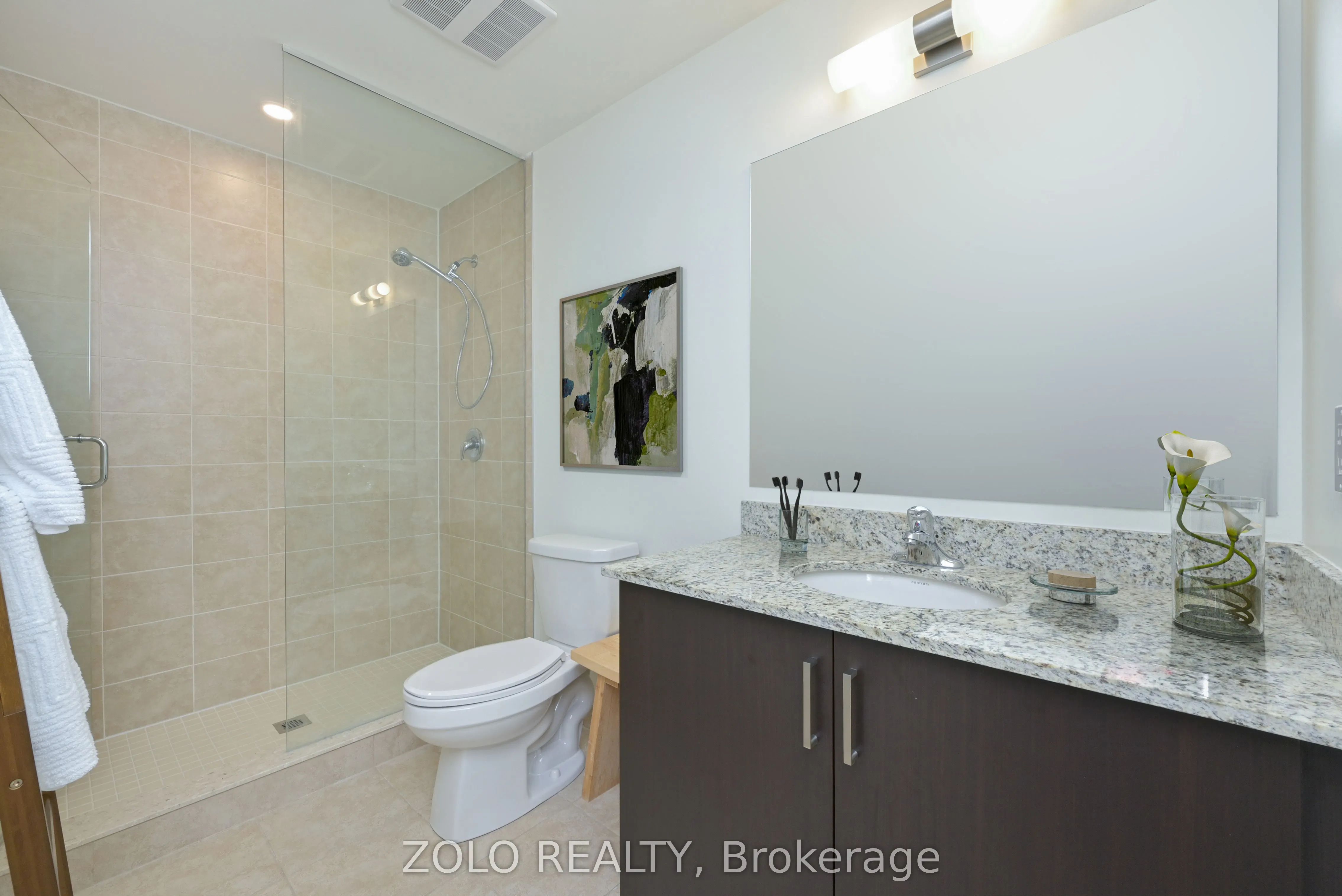 17 Spooner Crescent, #205