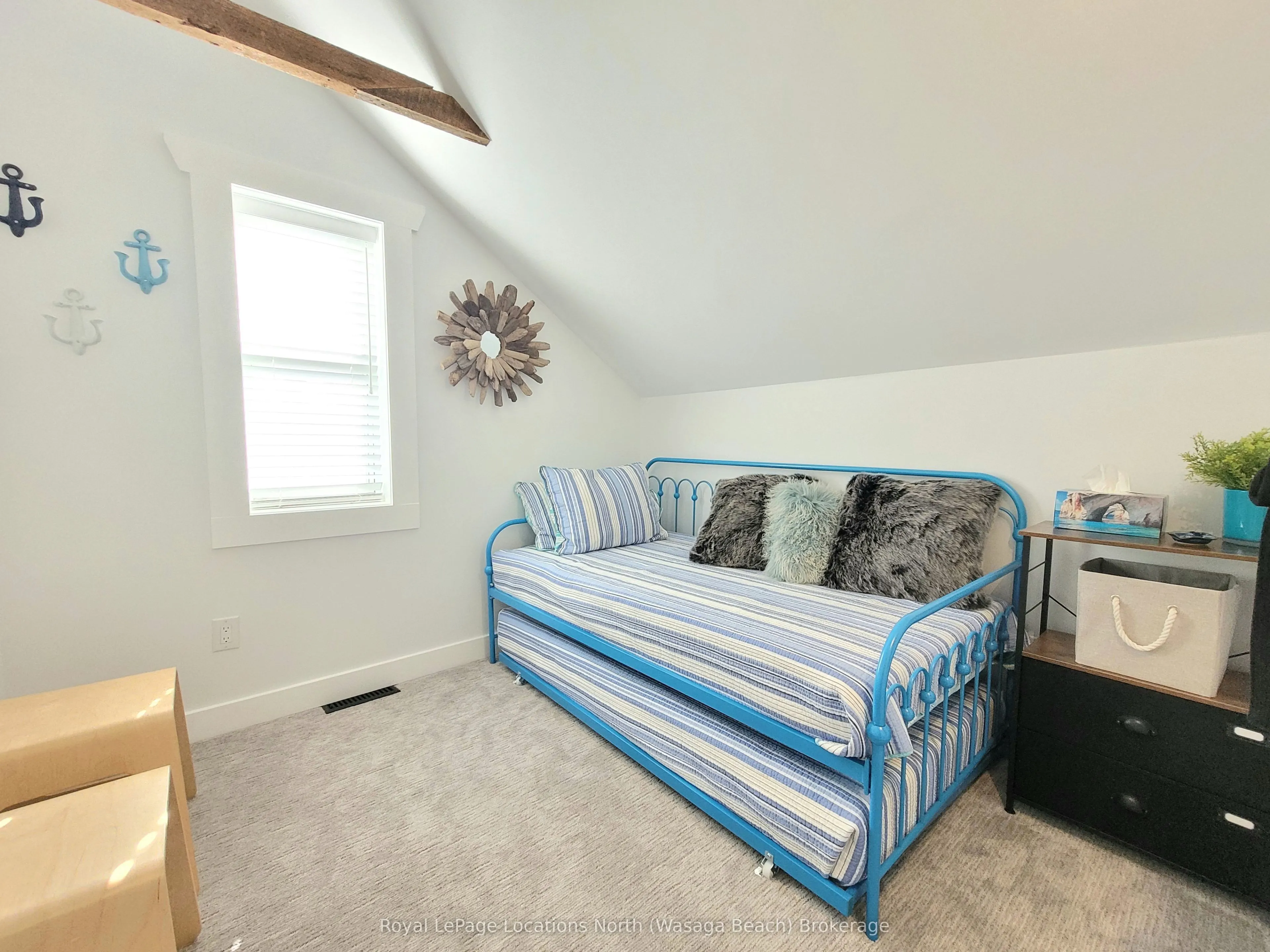 347 Balm Beach Road W