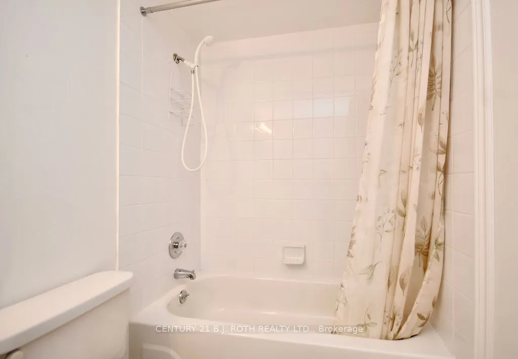 16 Raglan Street, #304