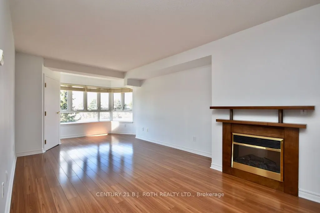 16 Raglan Street, #304