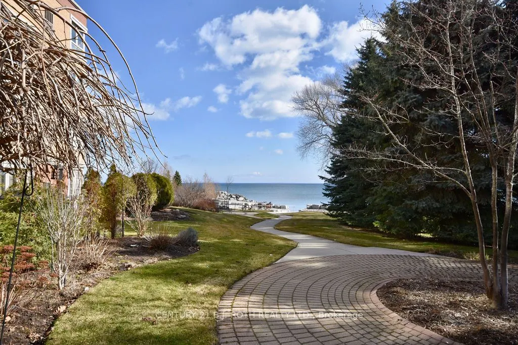 16 Raglan Street, #304