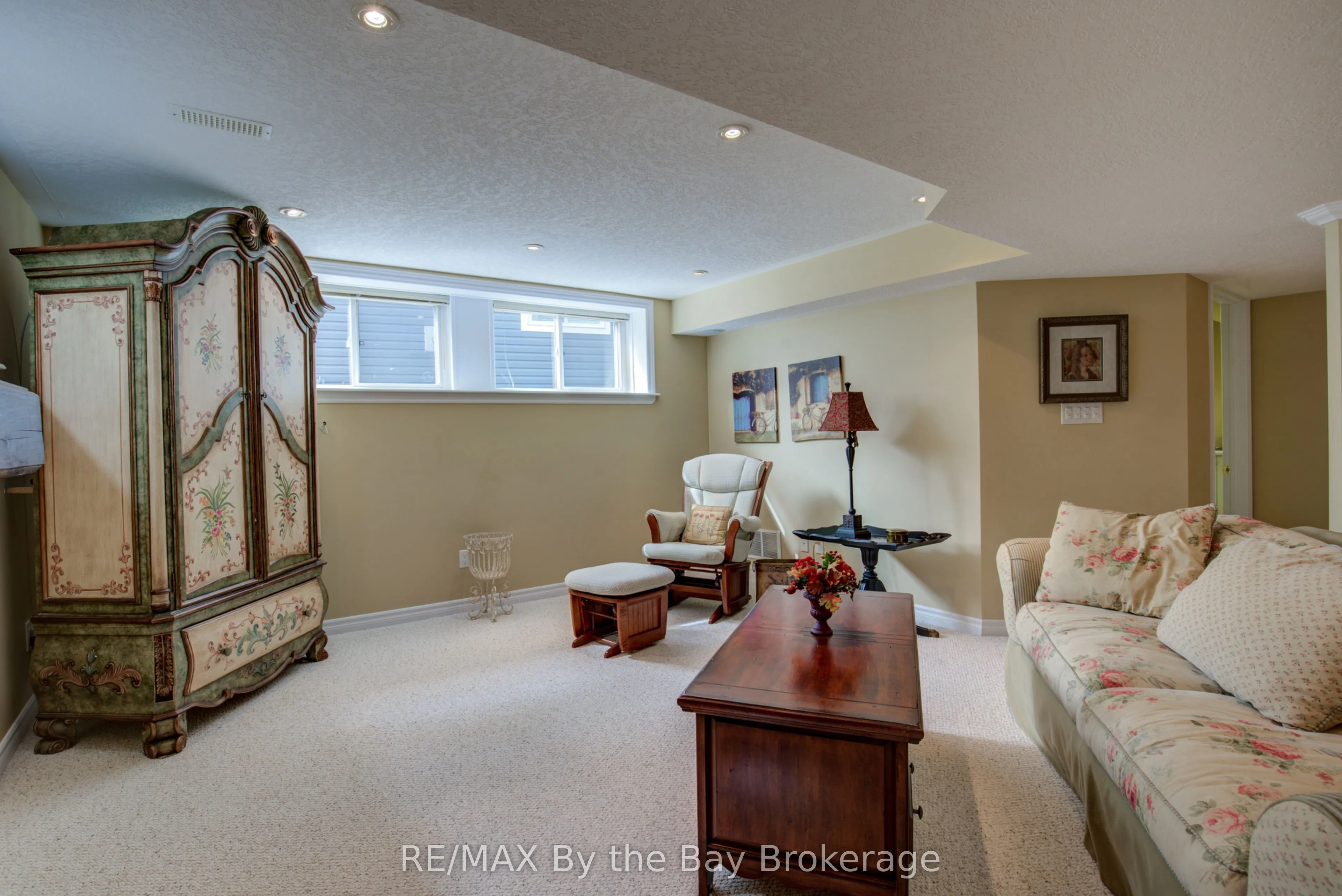 32 Green Briar Drive #32