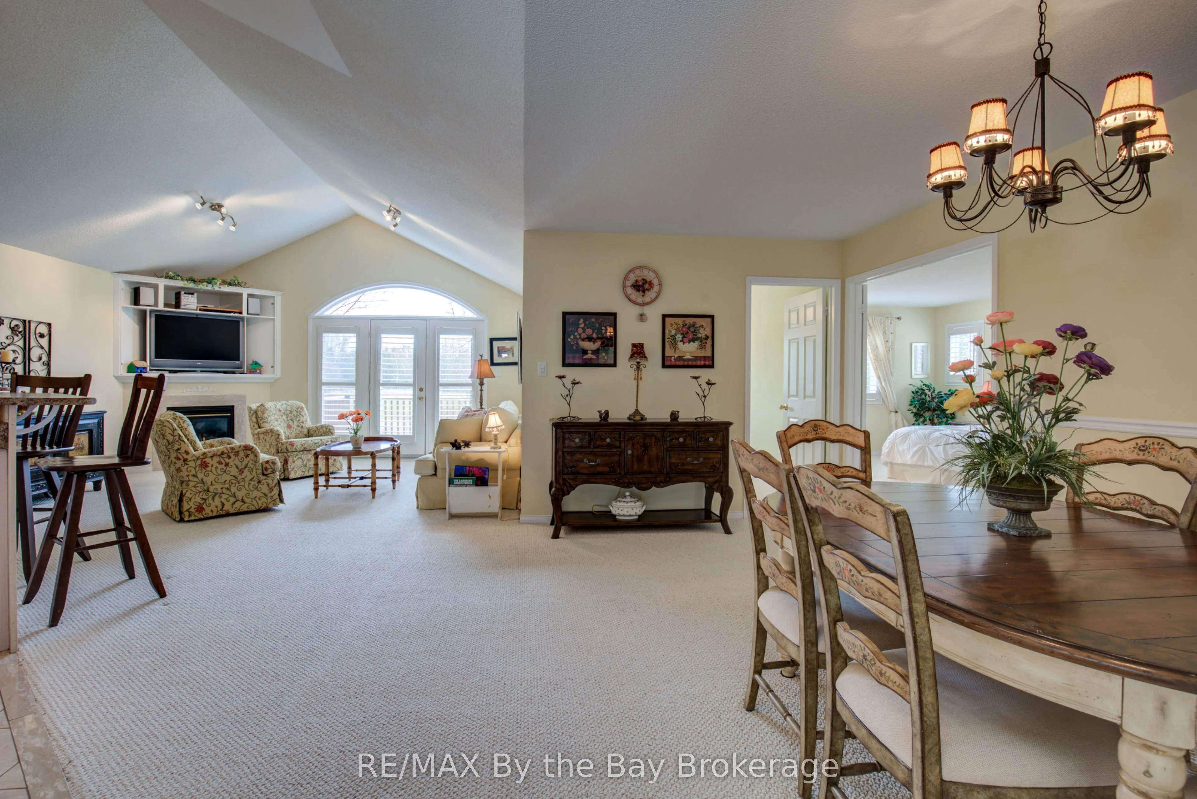 32 Green Briar Drive #32
