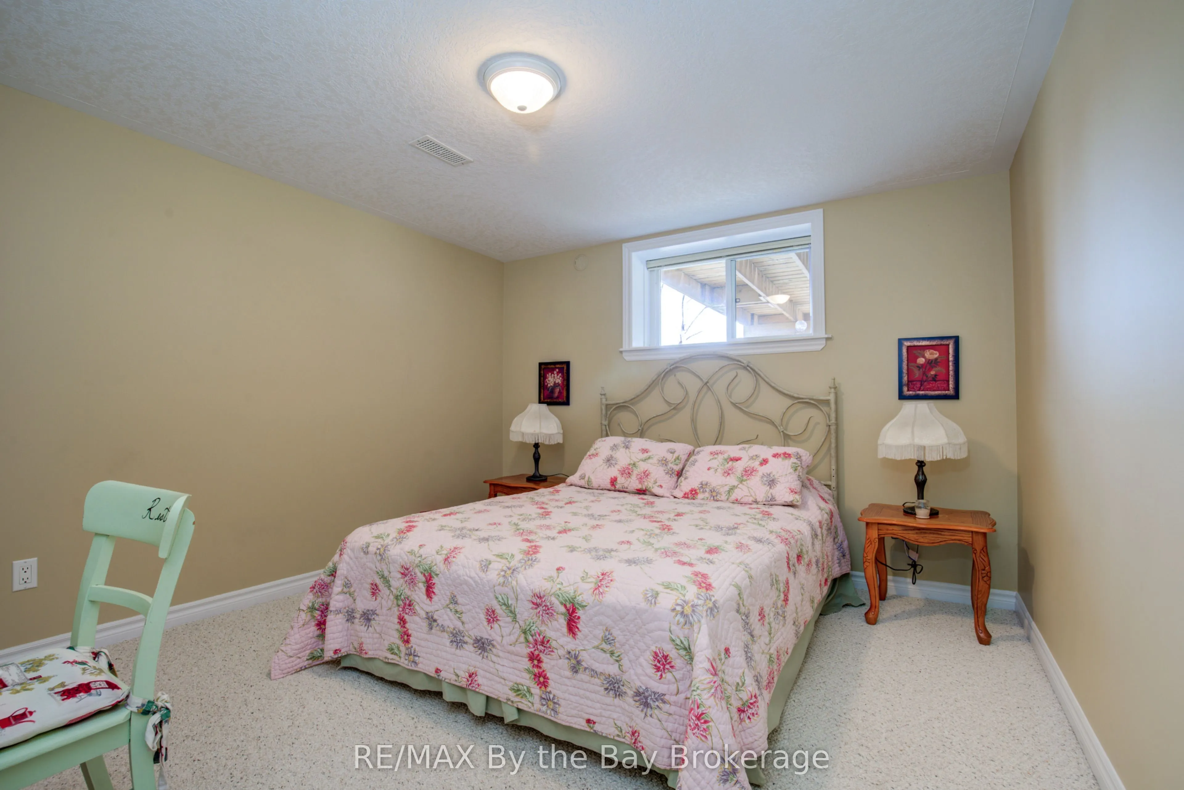 32 Green Briar Drive #32