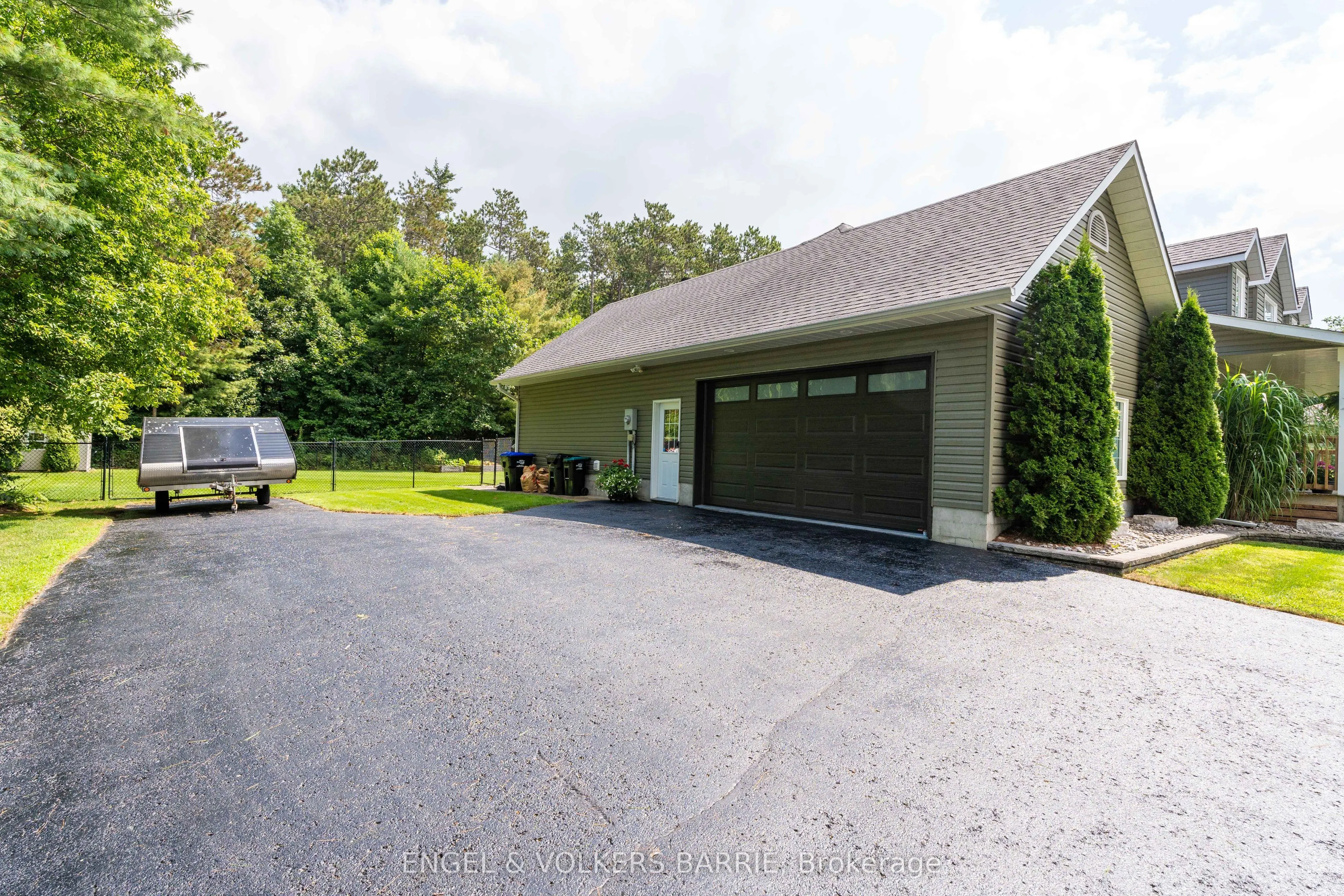 37 MARY JANE Road