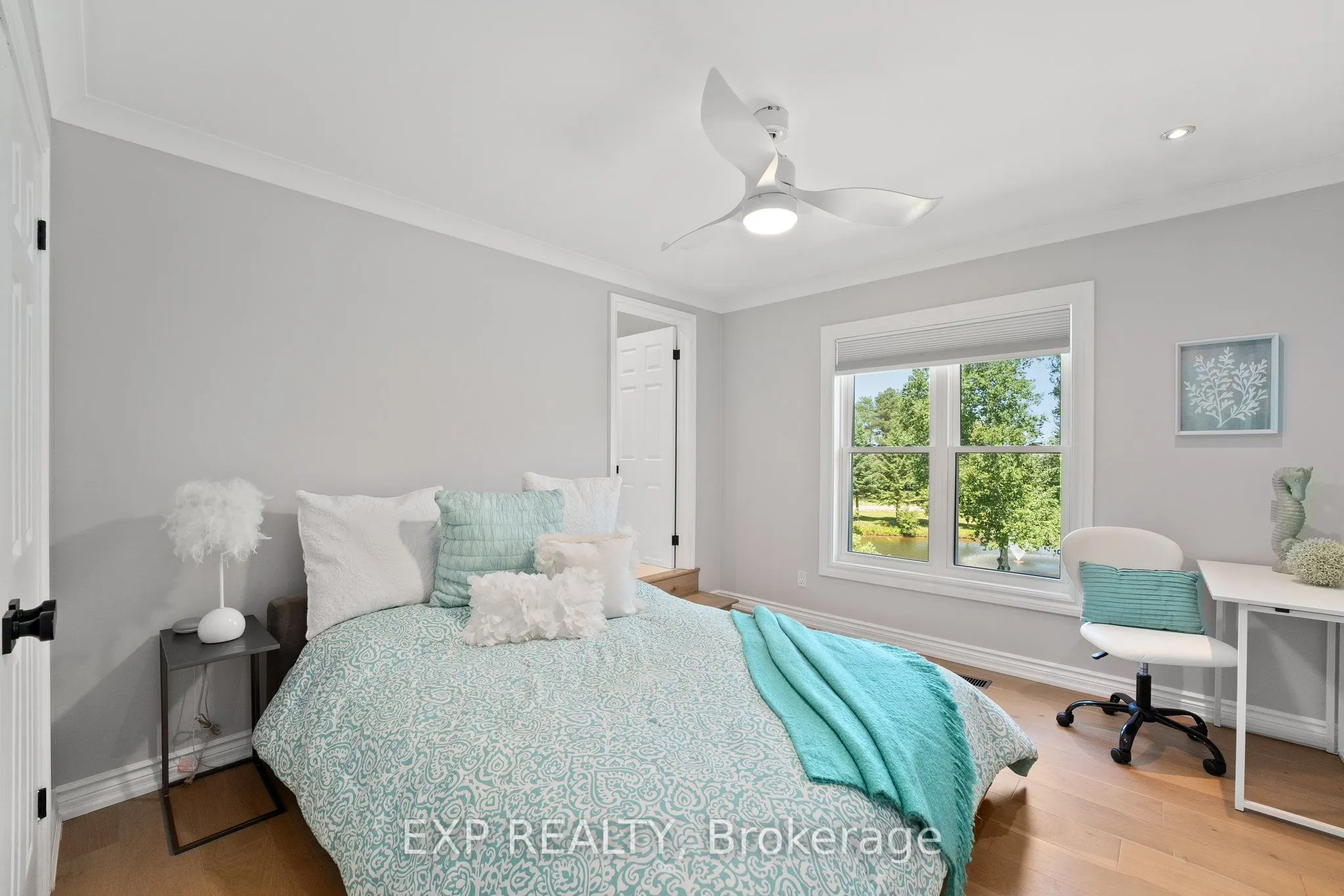 7833 Poplar Side Road
