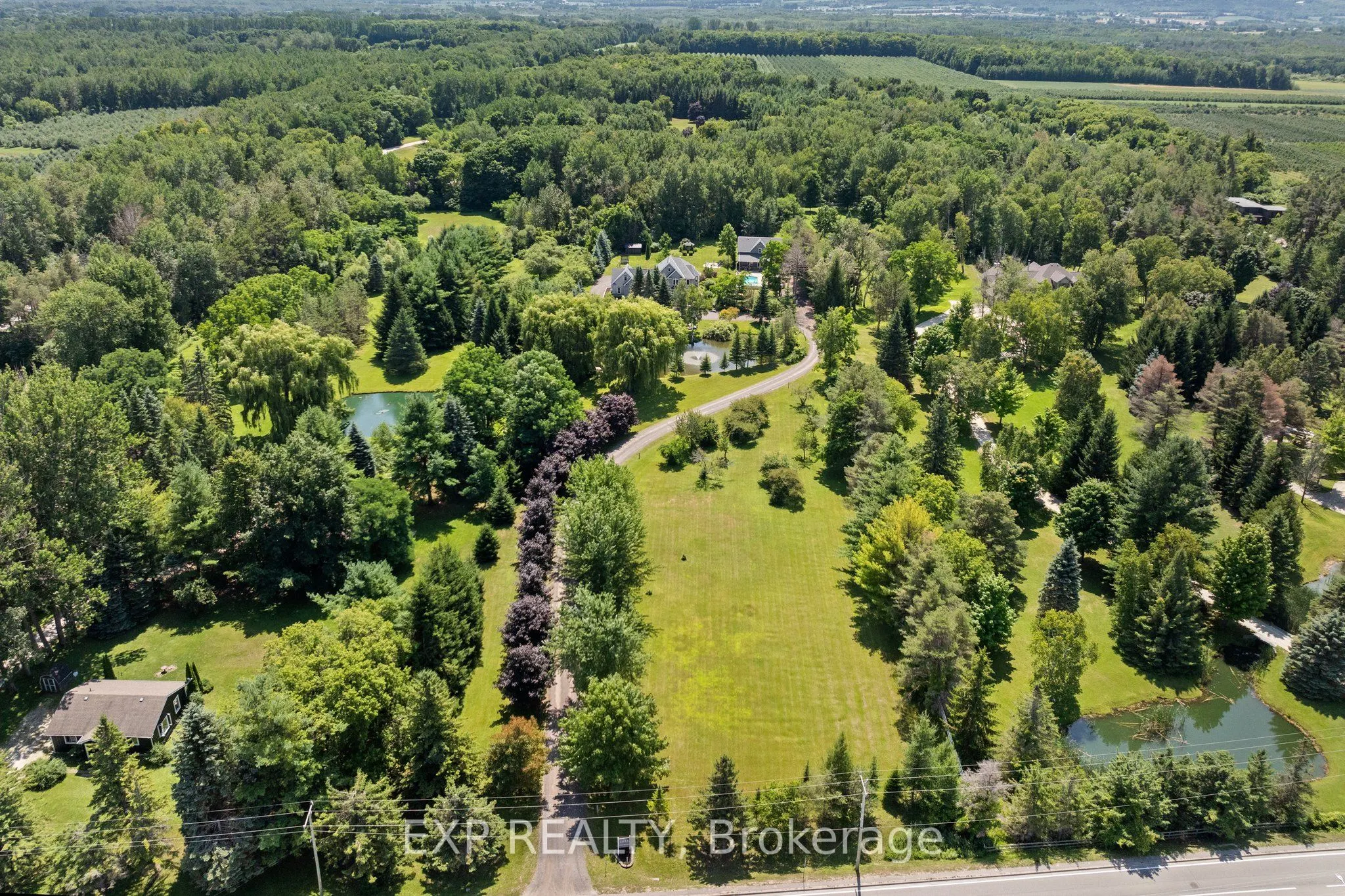 7833 Poplar Side Road