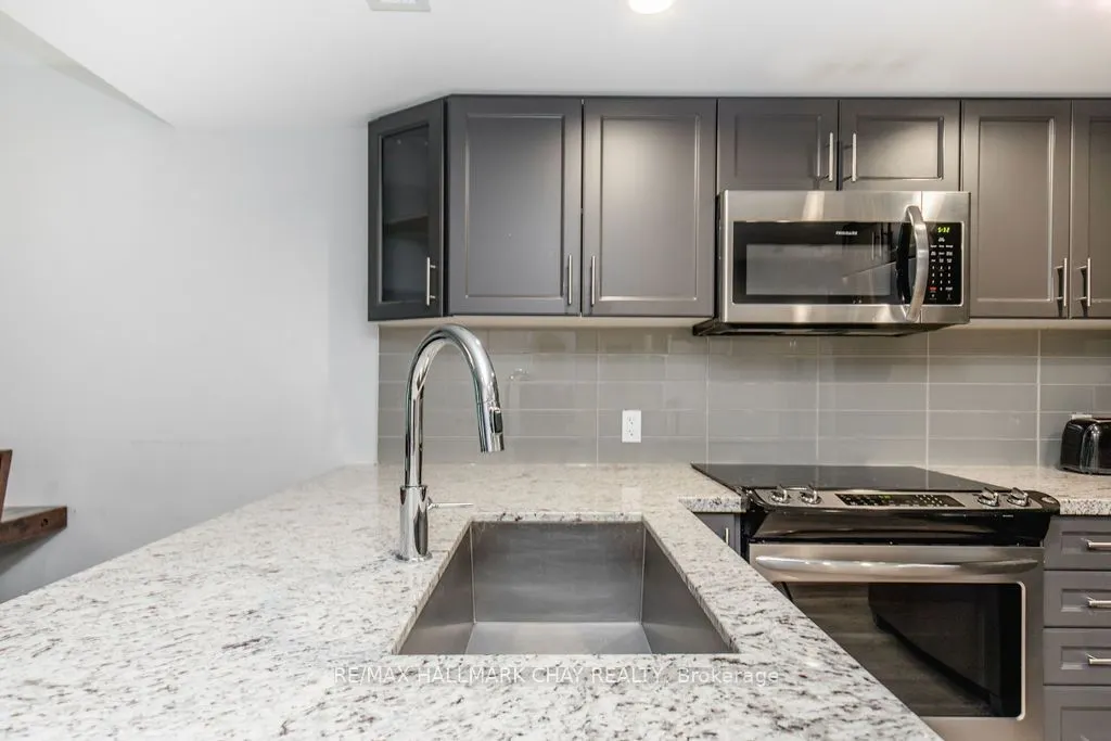 80 Horseshoe Boulevard, #307