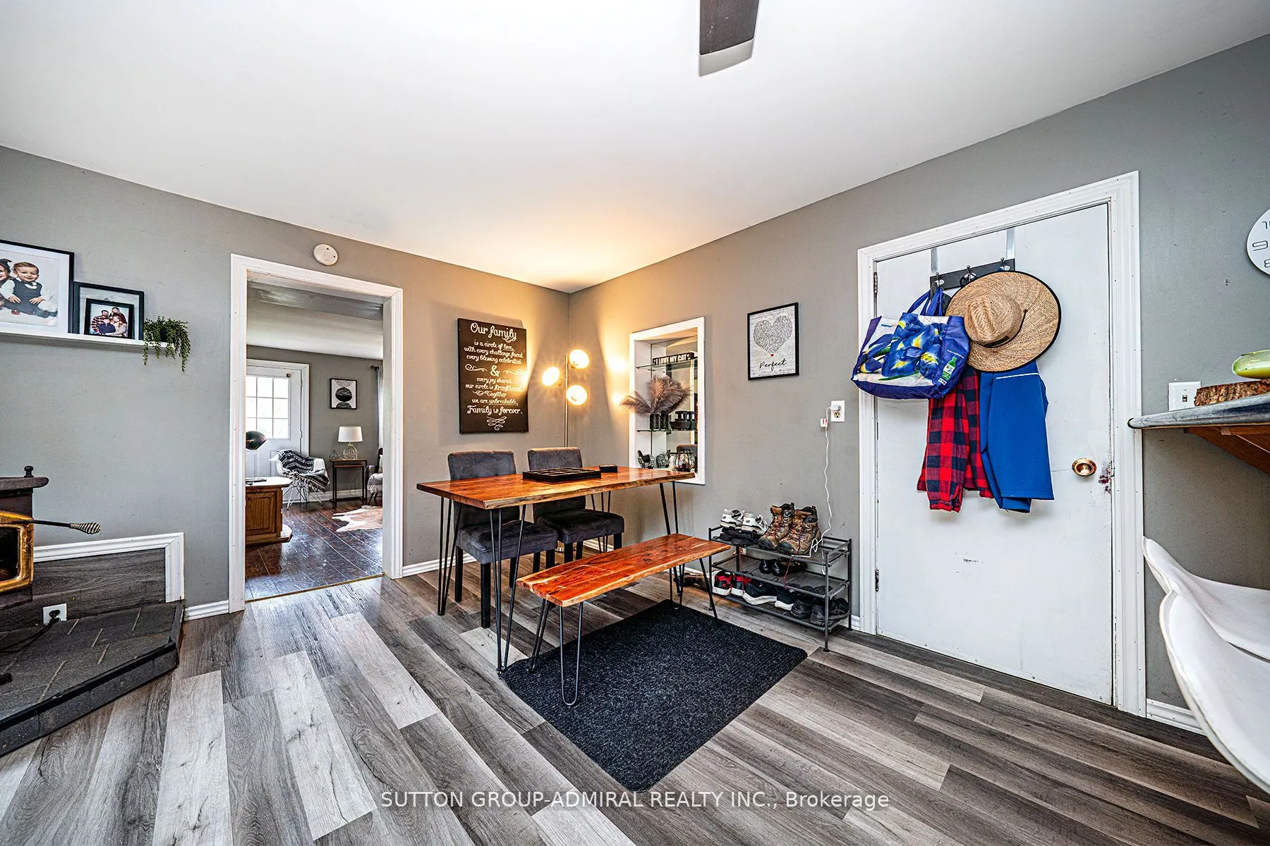 1662 Penley Road