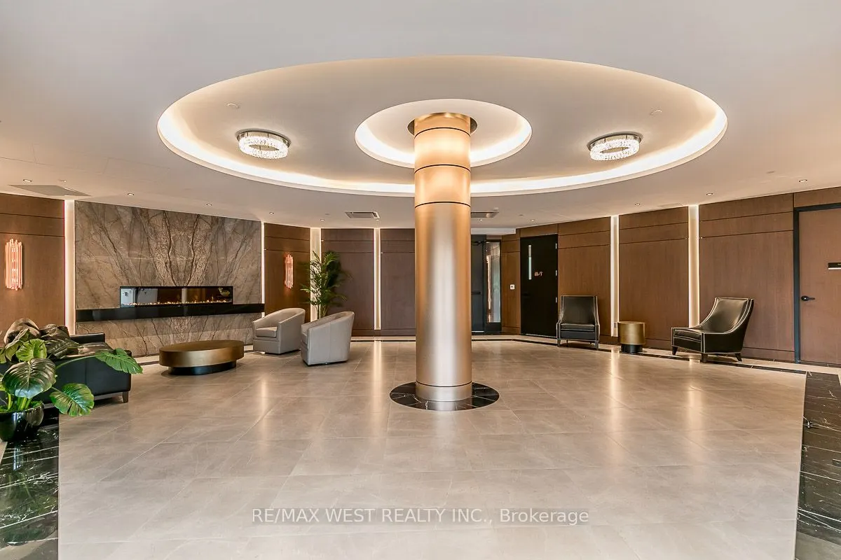 1 Hume Street, #212
