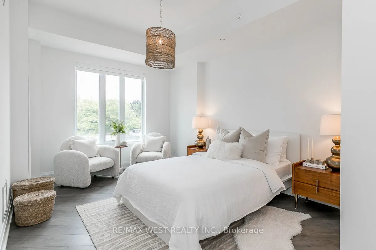1 Hume Street, #212