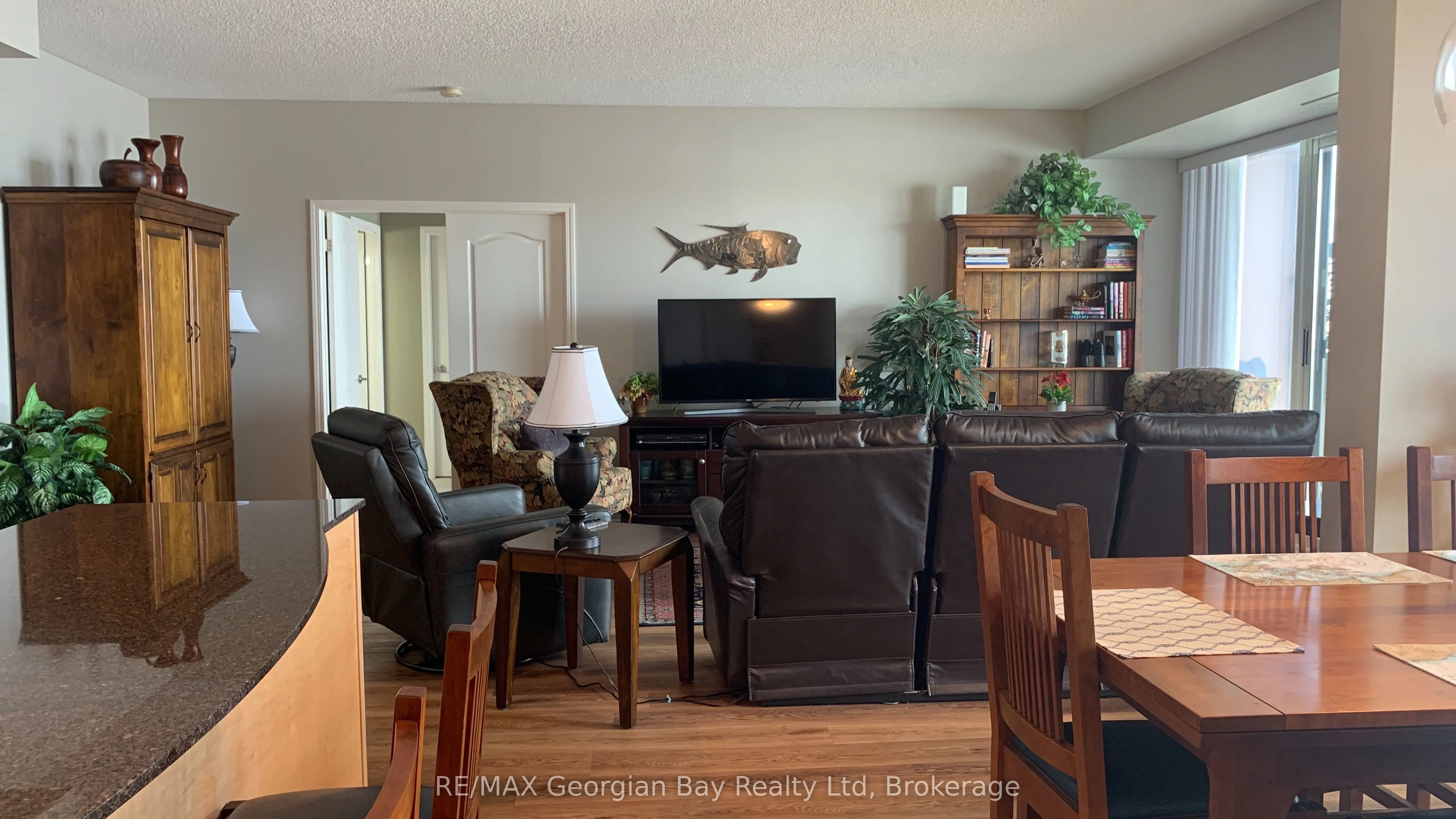 699 ABERDEEN Boulevard, #403