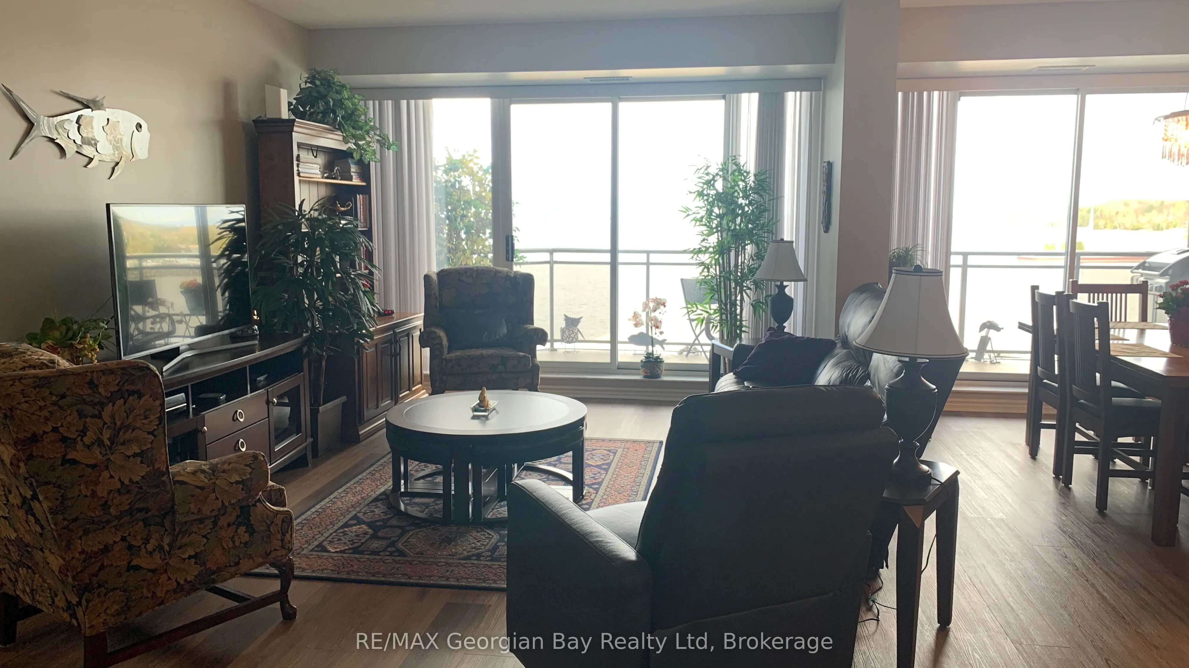 699 ABERDEEN Boulevard, #403