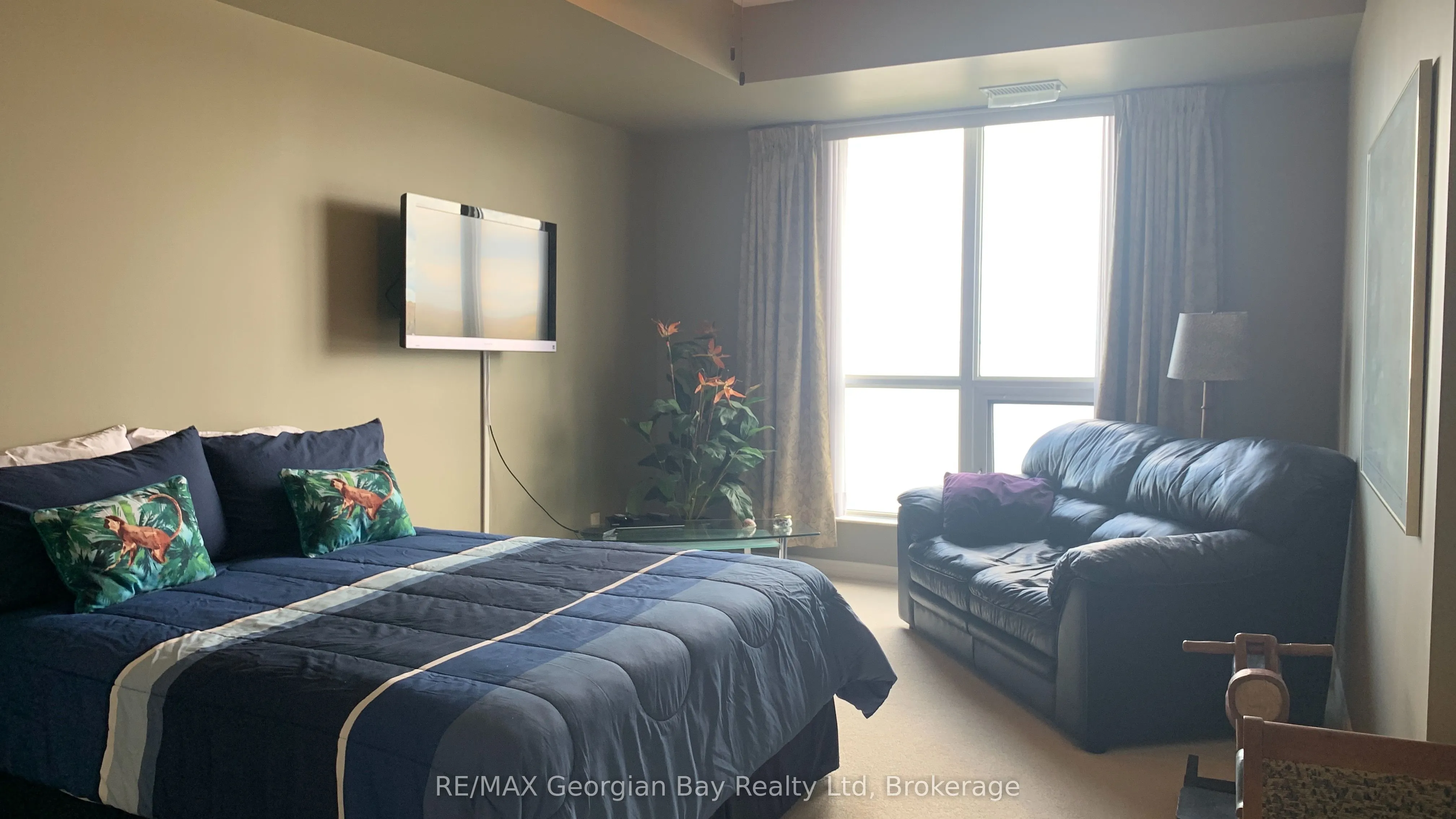 699 ABERDEEN Boulevard, #403
