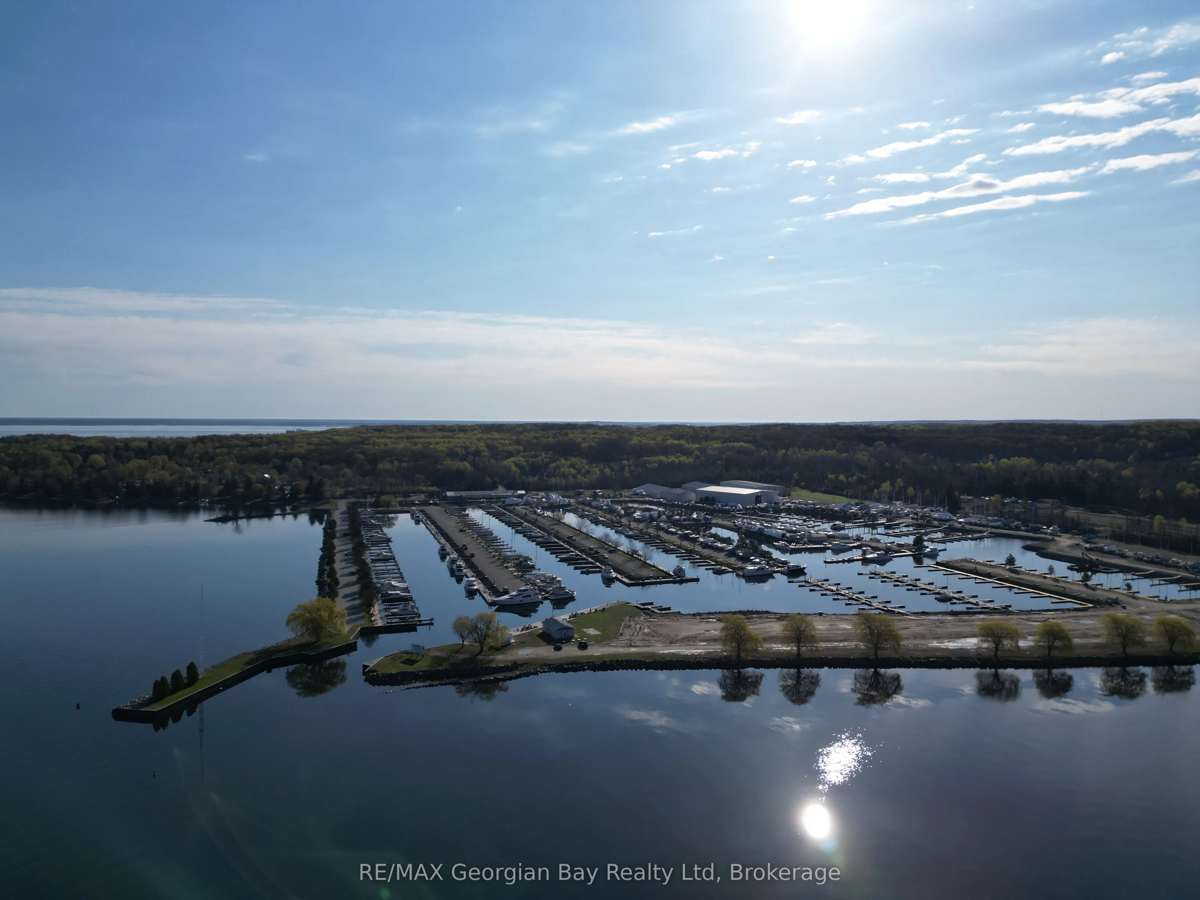 699 ABERDEEN Boulevard, #403