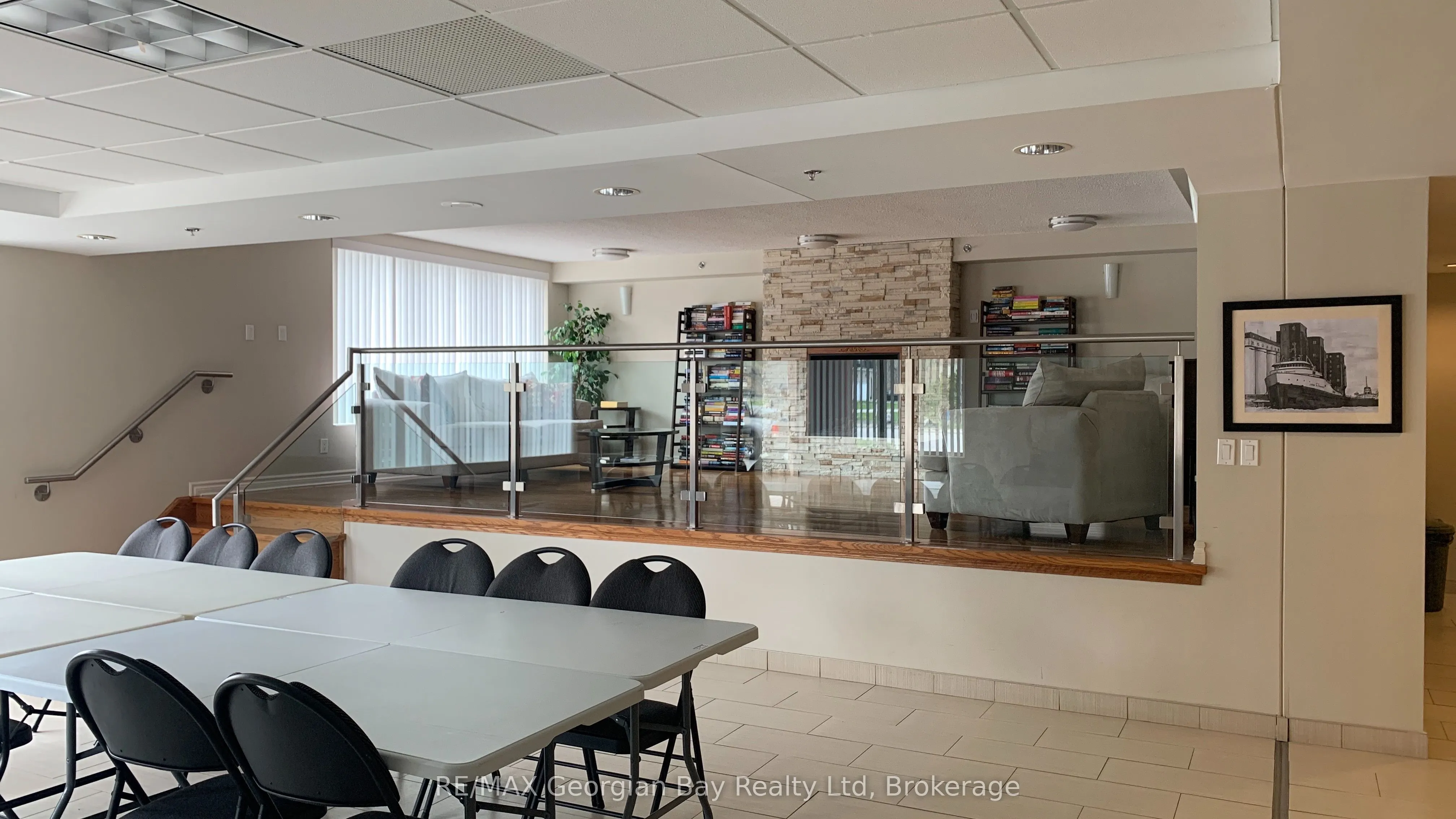 699 ABERDEEN Boulevard, #403