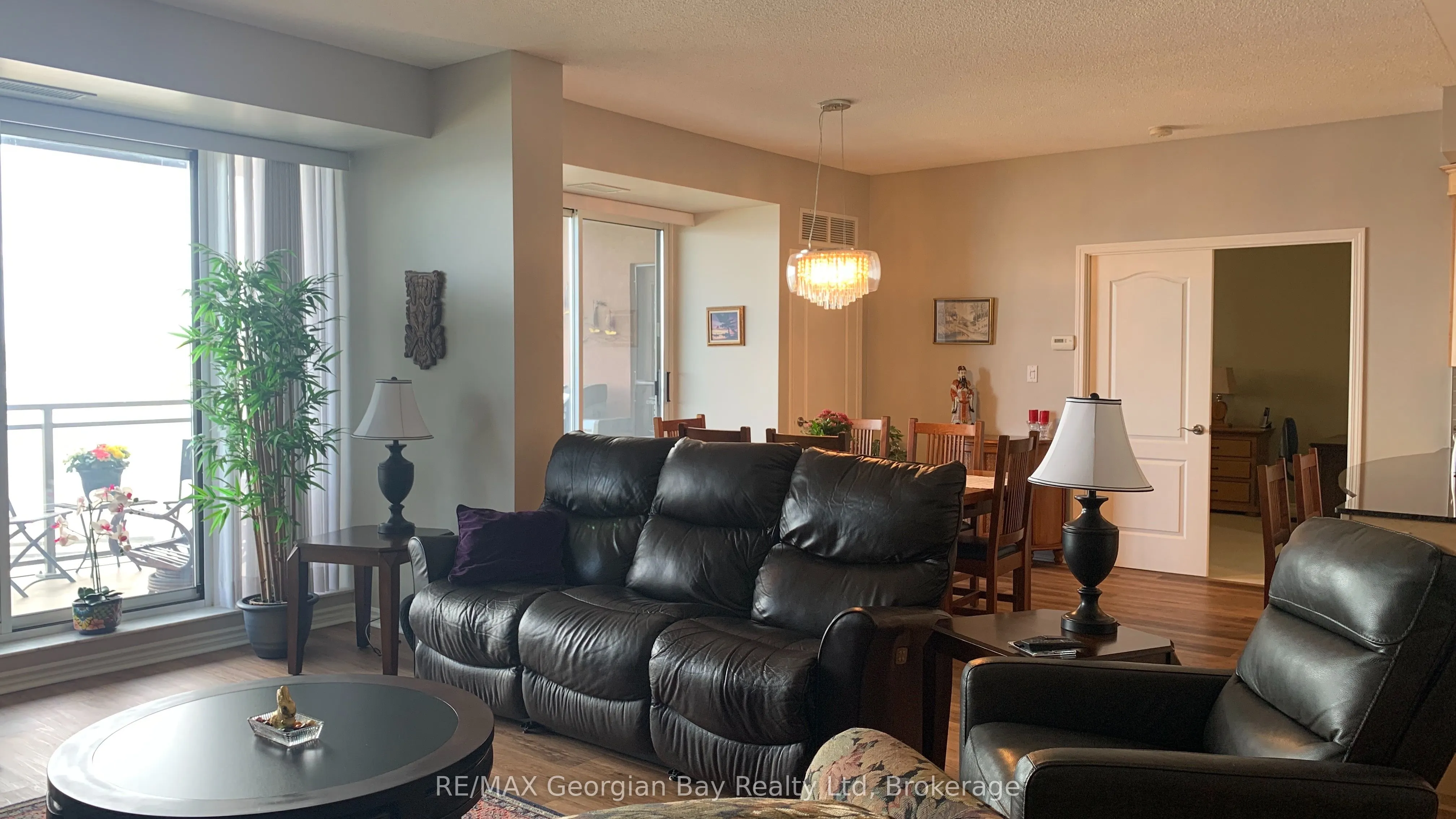 699 ABERDEEN Boulevard, #403