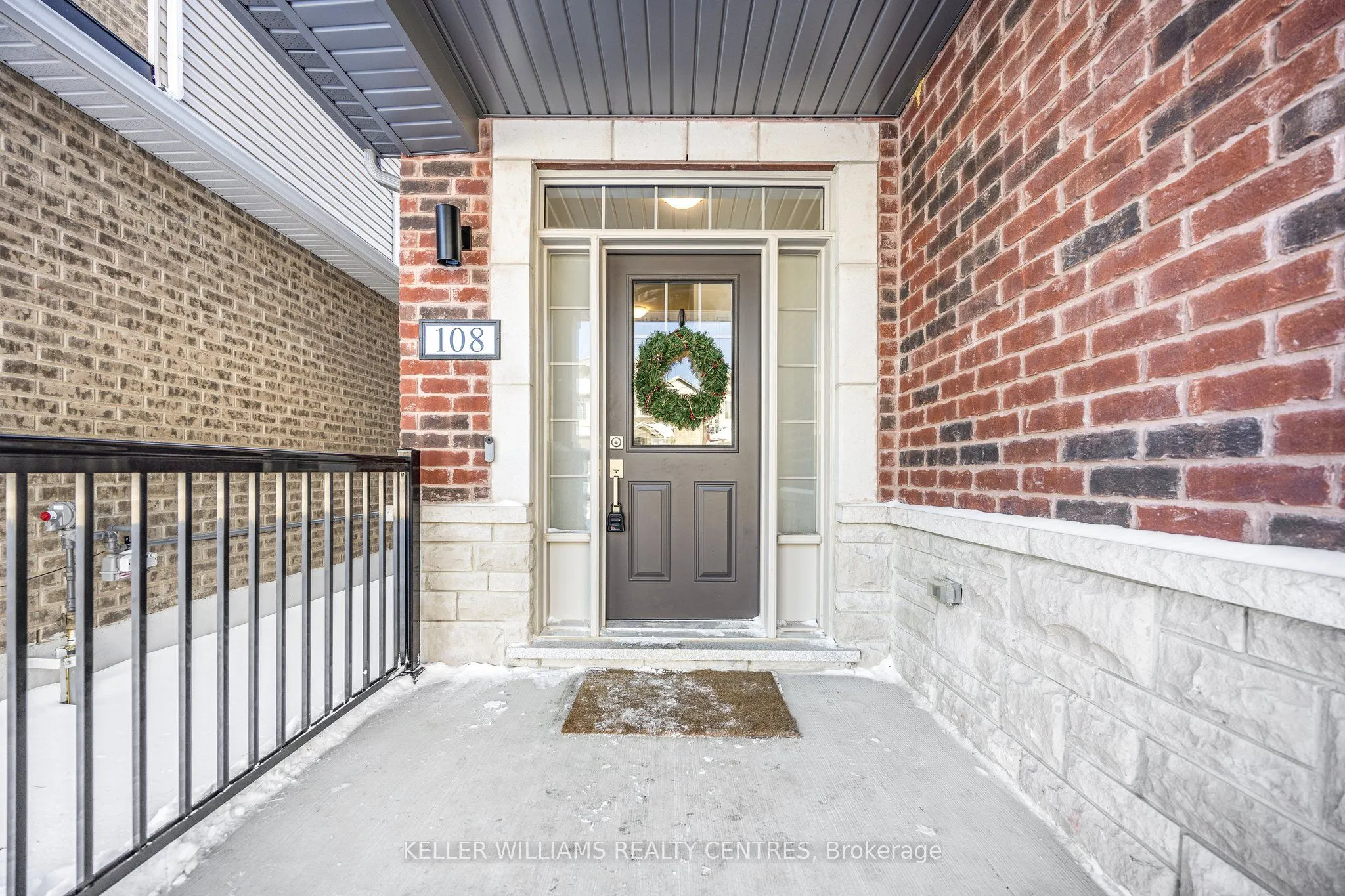 108 Sagewood Avenue