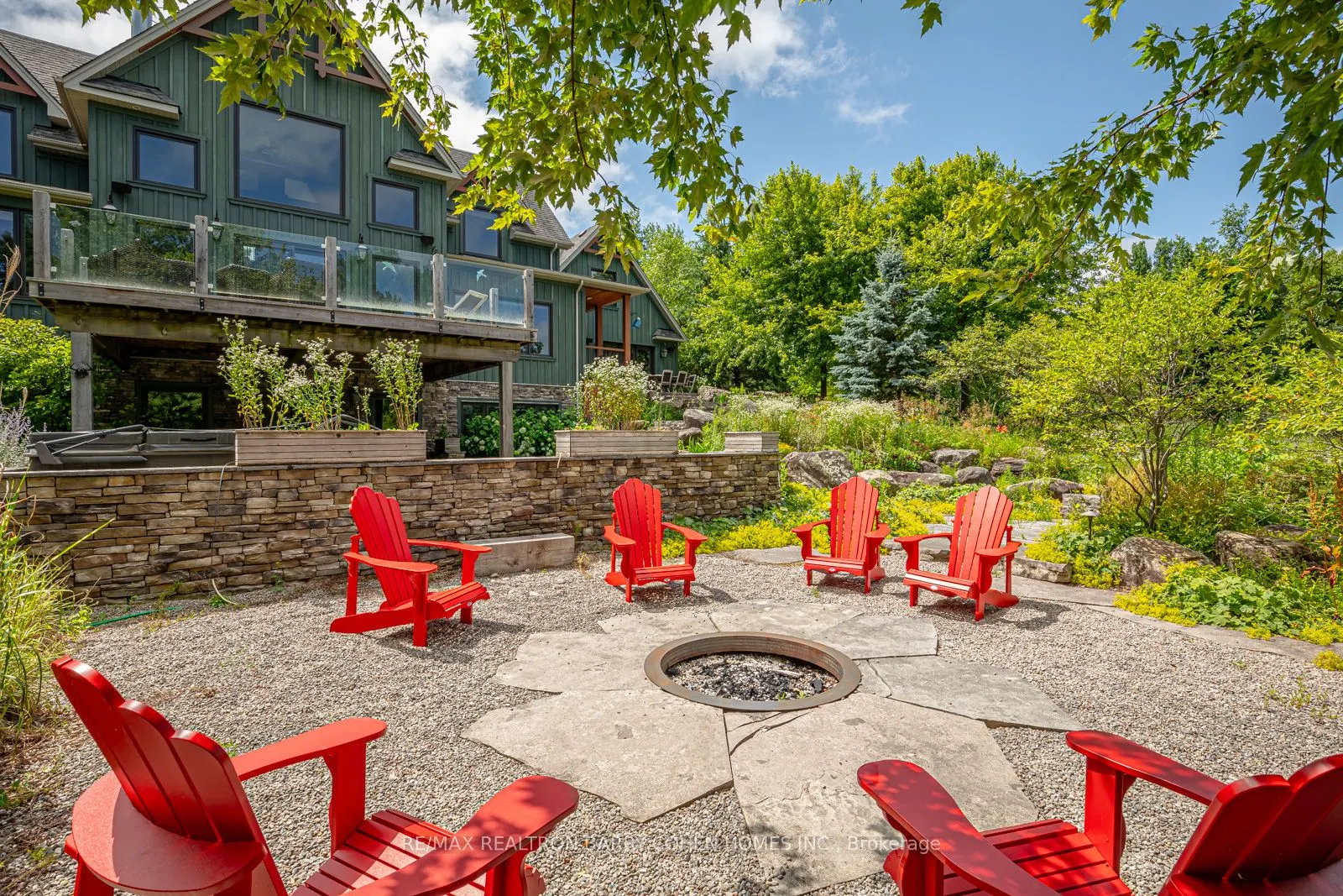 8429 Poplar Side Road