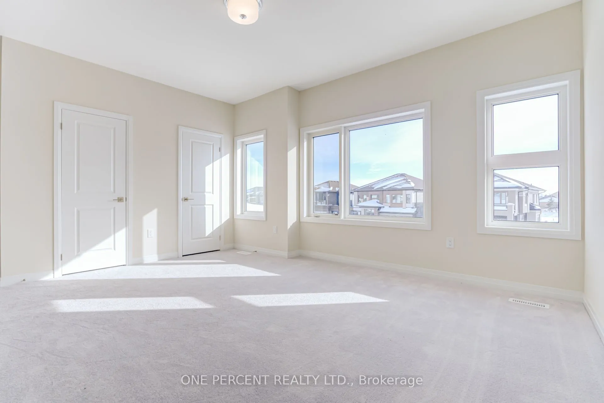 3769 Sunbank Crescent