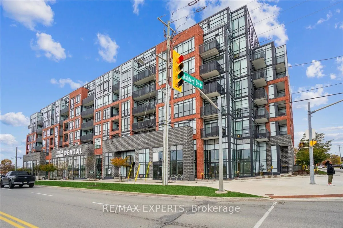 681 Yonge Street, #209