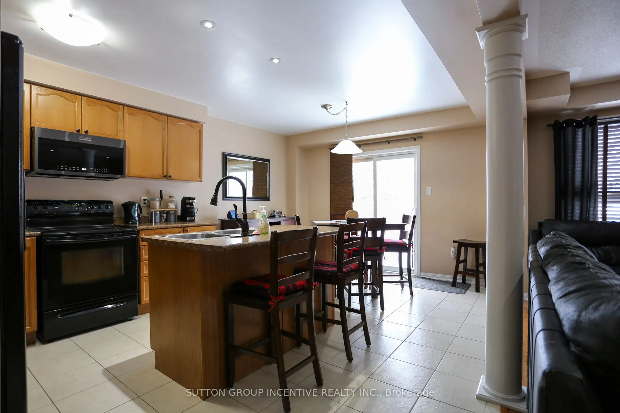 84 Wesley Avenue