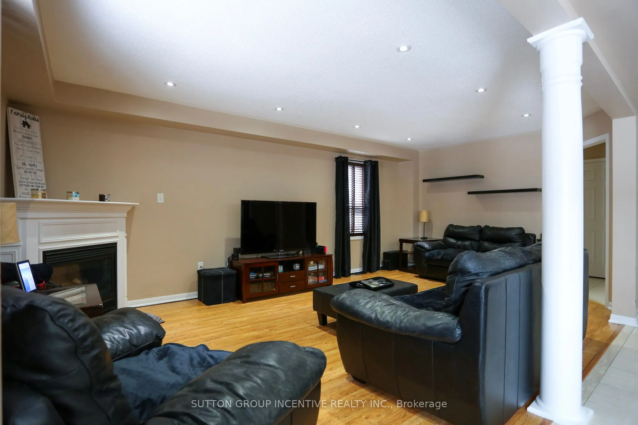 84 Wesley Avenue